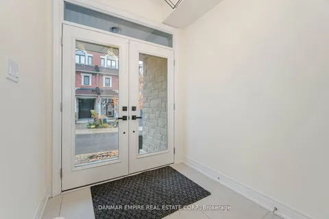 11 Hiawatha Court, Vaughan, ON L4L 0J2