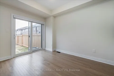 71 Arnold Crescent, New Tecumseth, ON L9R 0T6