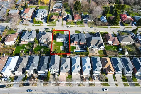 229 Crestwood Road, Vaughan, ON L4J 1A8