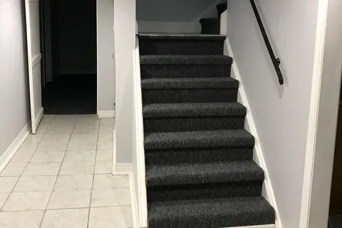 45 Spruce Street, Aurora, ON L4G 1R9
