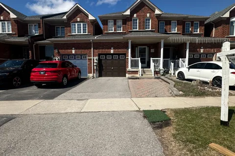 61 christephen Crescent, Richmond Hill, ON L4S 2T8