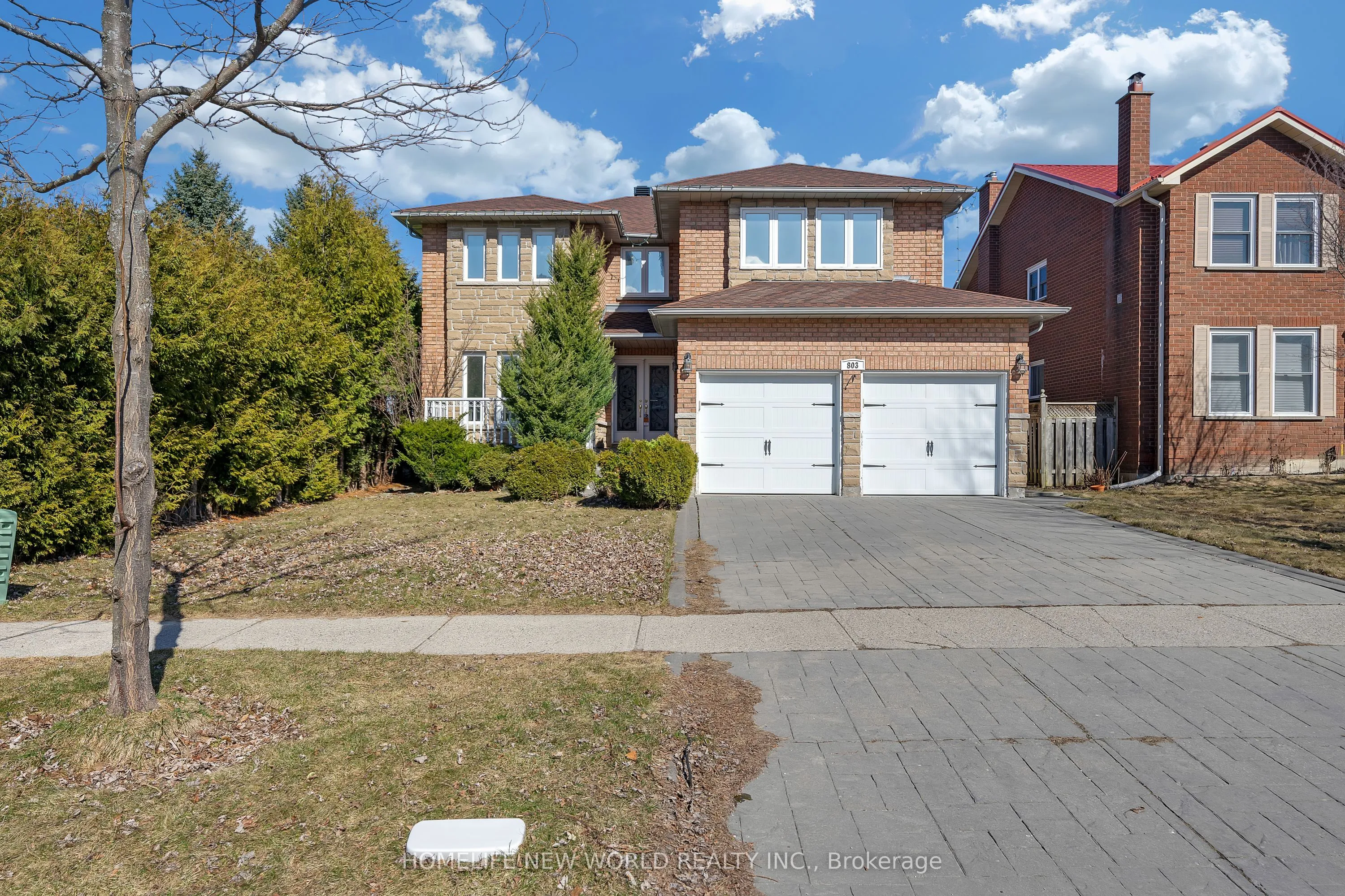 803 Shanahan Boulevard, Newmarket, ON L3X 1P9