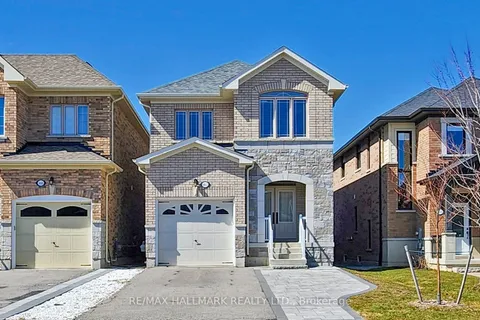 462 Ritas Avenue, Newmarket, ON L3X 2N1