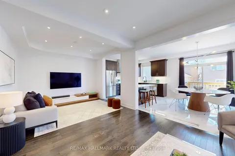 462 Ritas Avenue, Newmarket, ON L3X 2N1