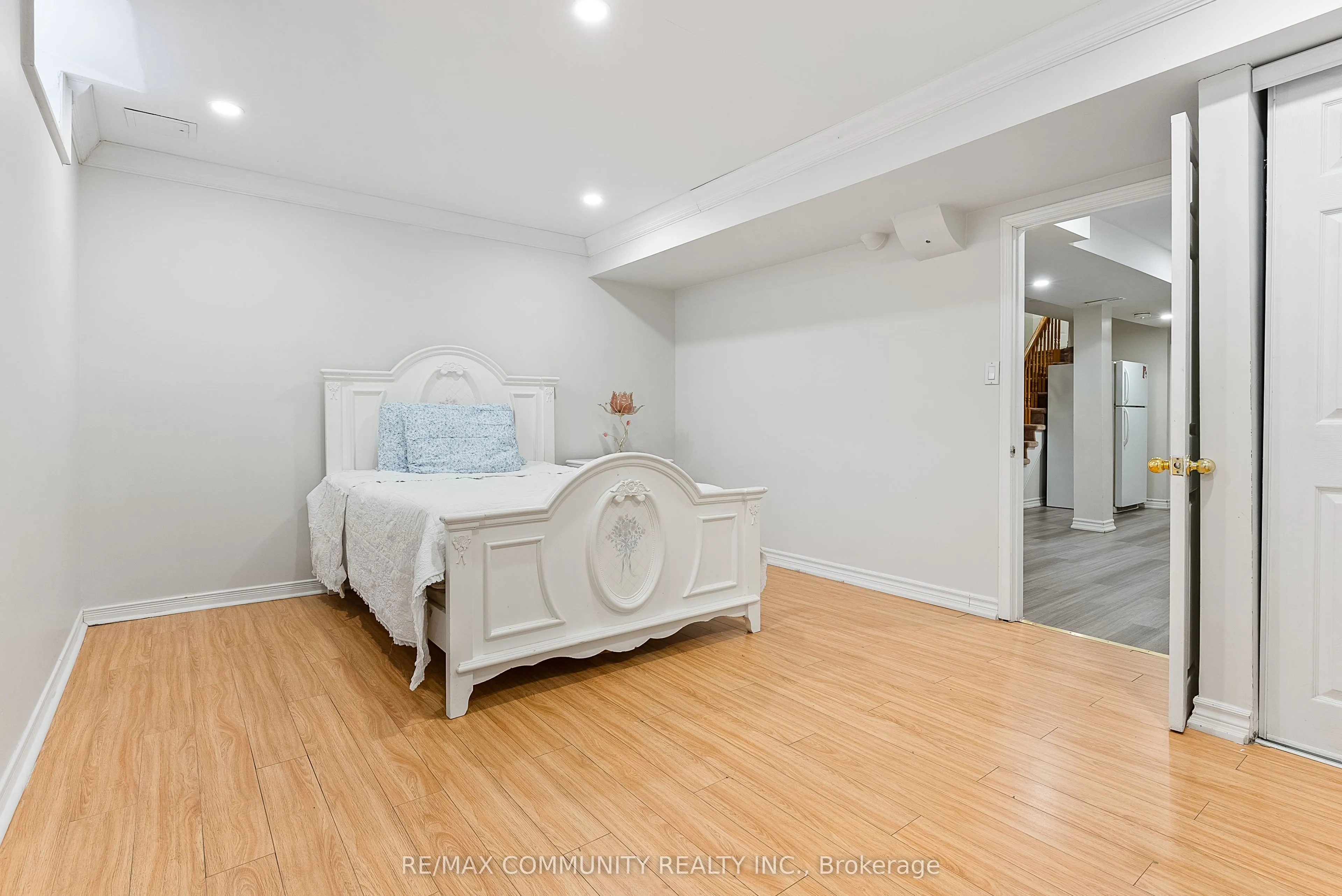 106 Tara Crescent, Markham, ON L3S 4S8