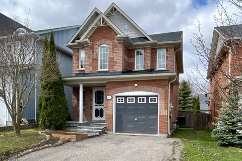65 Margaret Graham Crescent, East Gwillimbury, ON L0G 1M0