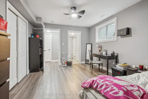 286 Miami Drive, Georgina, ON L4P 2Z4