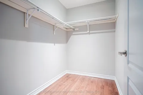 53 Mondial Crescent, East Gwillimbury, ON L9N 0S2