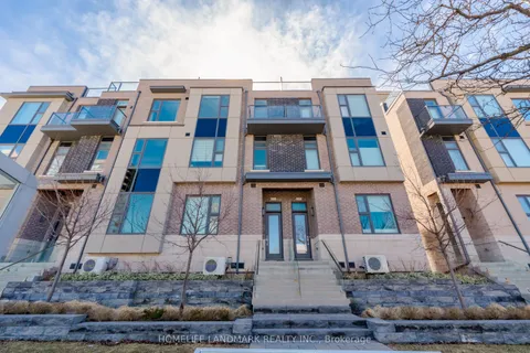 893 Clark Avenue, Vaughan, ON L4J 0K6