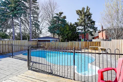 14 PARKINSON Road, Markham, ON L3P 4G5
