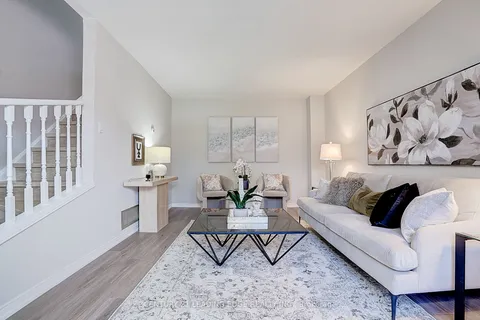14 PARKINSON Road, Markham, ON L3P 4G5