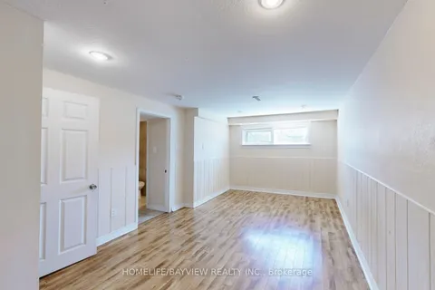 72 Castle Rock Drive, Richmond Hill, ON L4C 5K4