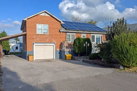 333 Walker Avenue, Bradford West Gwillimbury, ON L3Z 1Y7