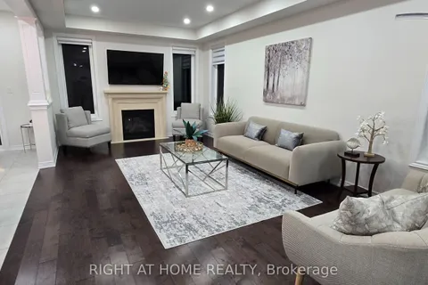 83 Hilts Drive, Richmond Hill, ON L4S 0H8