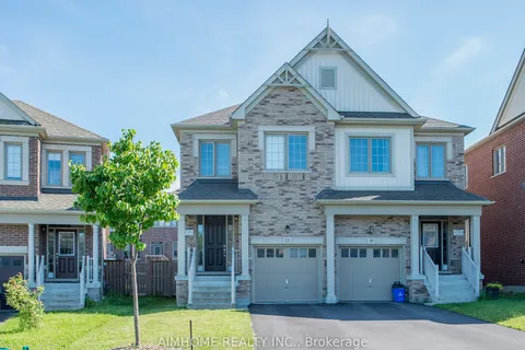 11 Kester Court, East Gwillimbury, ON L9N 0P3
