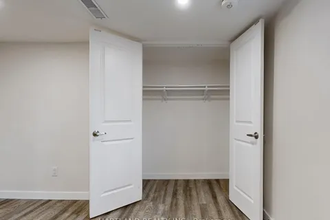 61 Davis Road, Aurora, ON L4G 2B4