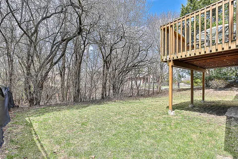 72 Seaton Drive, Aurora, ON L4G 6B6