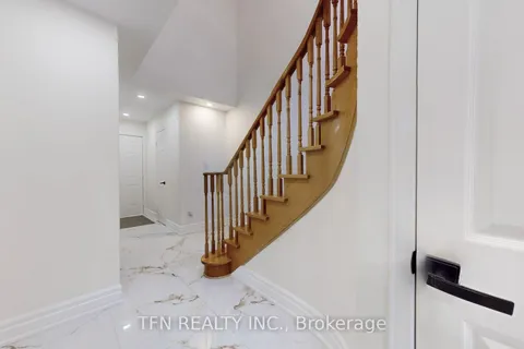 311 Conley Street, Vaughan, ON L4J 2Z3