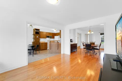 43 Buchanan Drive, New Tecumseth, ON L9R 0A2