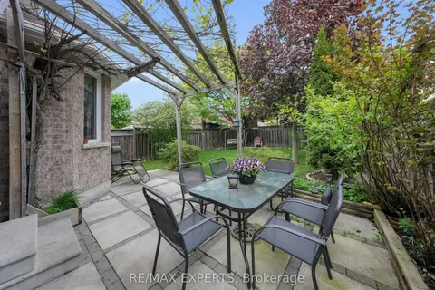 43 Buchanan Drive, New Tecumseth, ON L9R 0A2