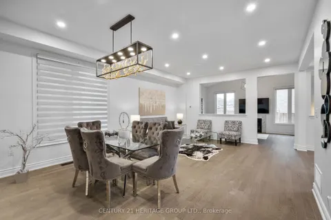 110 Scarlet Way, Bradford West Gwillimbury, ON L3Z 4J2