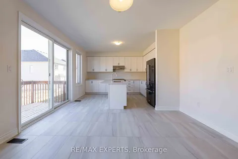 44 Faimira Avenue, Georgina, ON L4P 0E8
