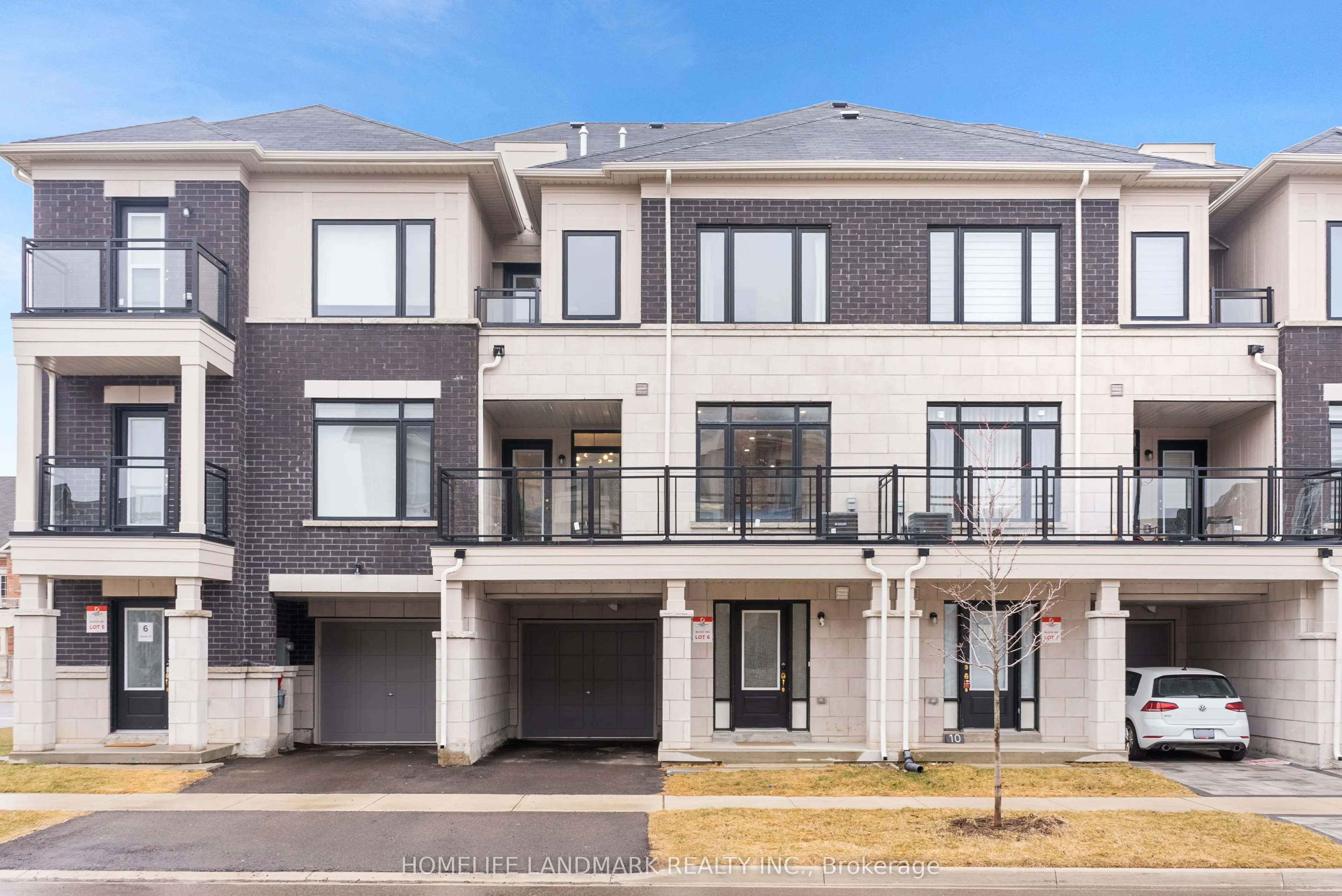 8 Slaney Street, Richmond Hill, ON L4S 0K8