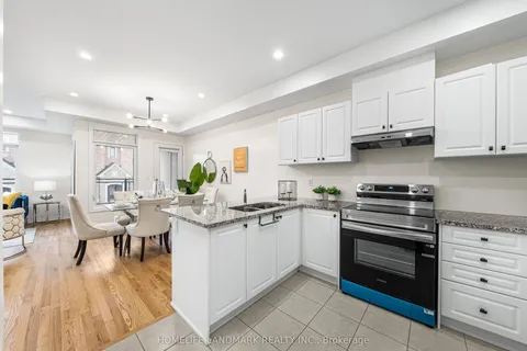 8 Slaney Street, Richmond Hill, ON L4S 0K8
