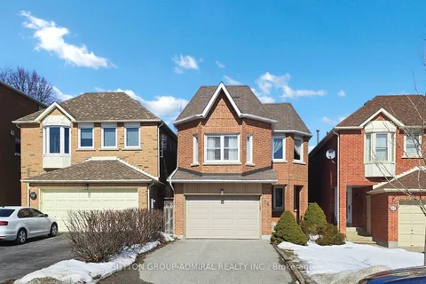 64 Roxborough Lane, Vaughan, ON L4J 4S9