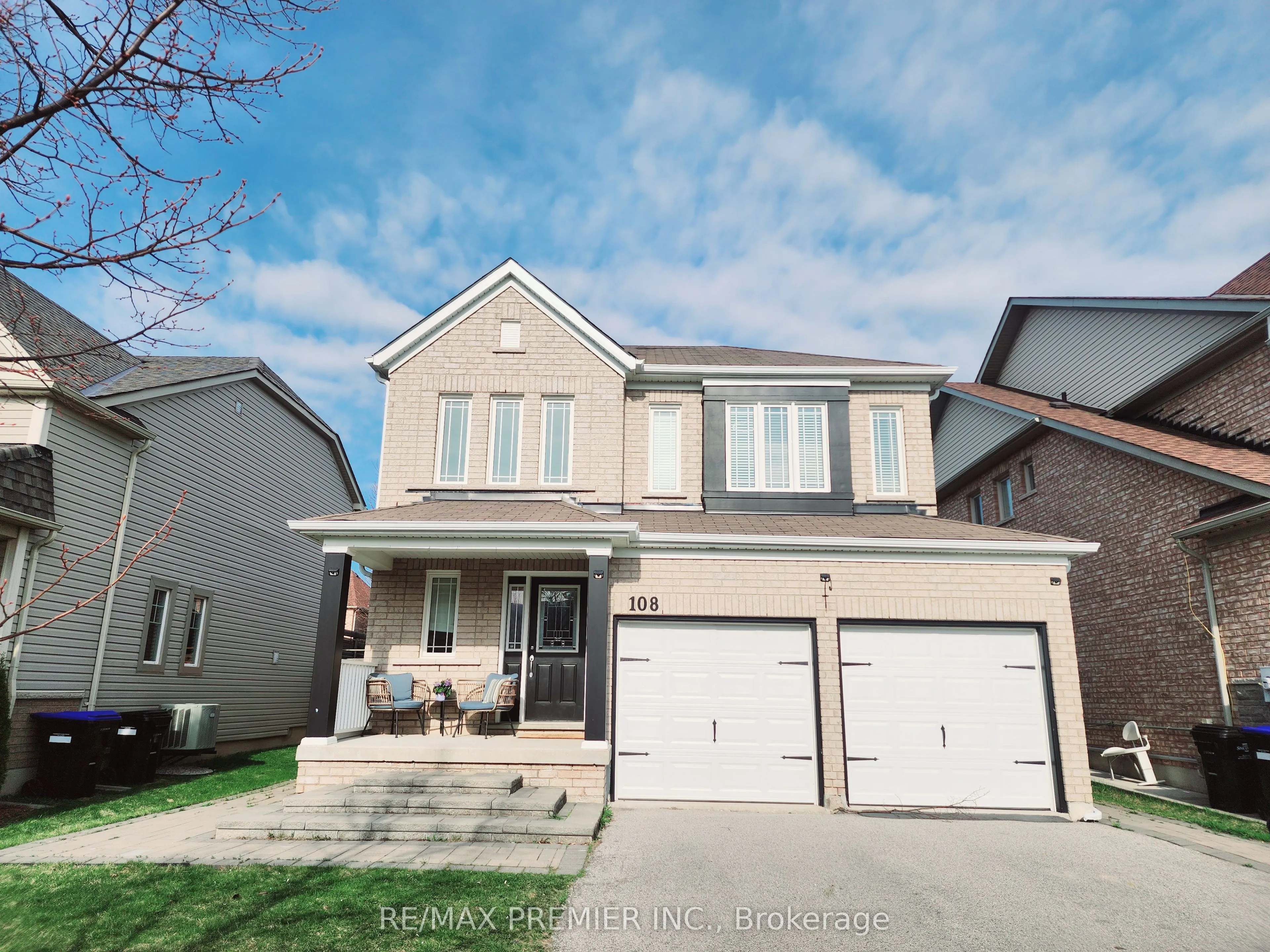 108 Gwillimbury Drive, Bradford West Gwillimbury, ON L3Z 0C6
