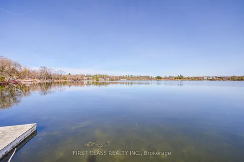 17 Willowbank Avenue, Richmond Hill, ON L4E 3B4