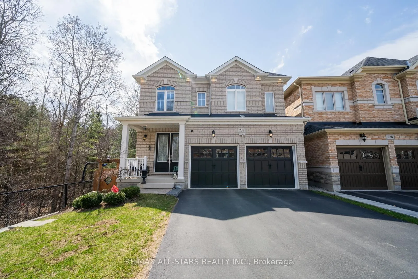 232 Butternut Ridge Trail, Aurora, ON L4G 3P1
