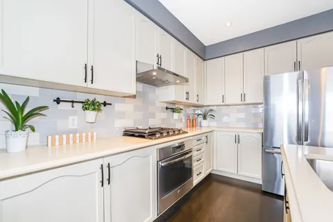 109 Anchusa Drive, Richmond Hill, ON L4E 1C5