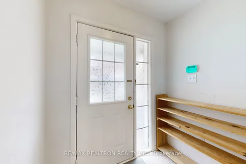 16 Eastern Skies Way, Markham, ON L6E 0N8