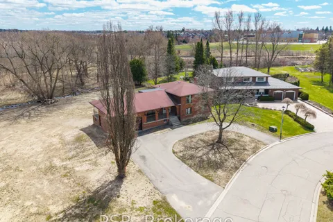 155 Dennison Street, King, ON L7B 1B8
