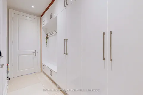 133 Bay Thorn Drive, Markham, ON L3T 3V1
