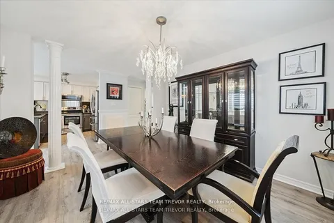 140 Fairwood Drive, Georgina, ON L4P 3Y2