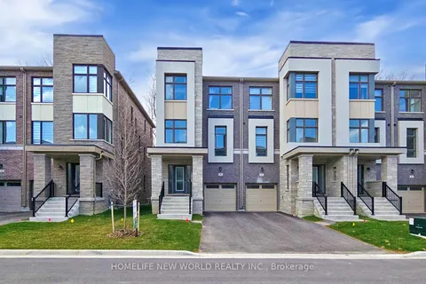 76 Puisaya Drive, Richmond Hill, ON L4E 1L2