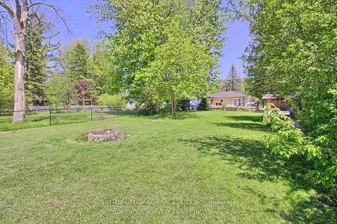 40 Isle Vista Drive, Georgina, ON L0E 1N0