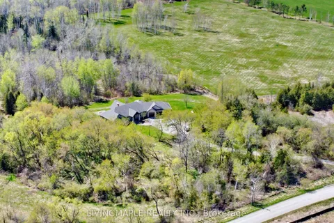 42 Ellisview Road, Georgina, ON L0E 1R0