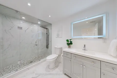 16 Tracey Drive, New Tecumseth, ON L9R 1M2