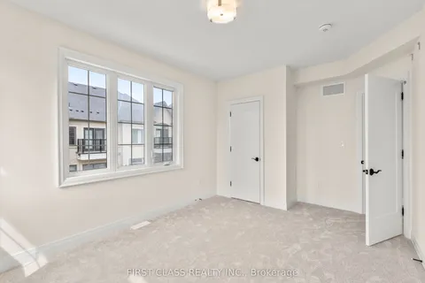 1 ABBEY HILL Lane, Markham, ON L6C 3L5