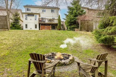 340 King Street, East Gwillimbury, ON L0G 1M0