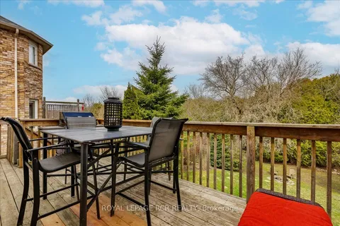 340 King Street, East Gwillimbury, ON L0G 1M0