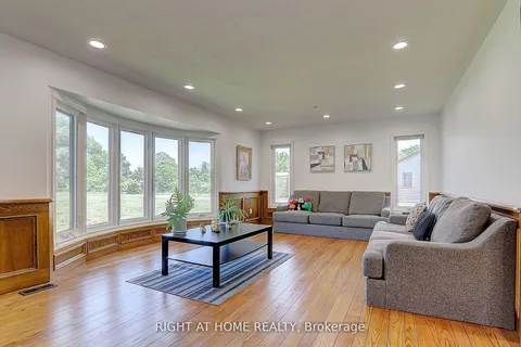 1008 Mount Albert Road, East Gwillimbury, ON L0G 1V0