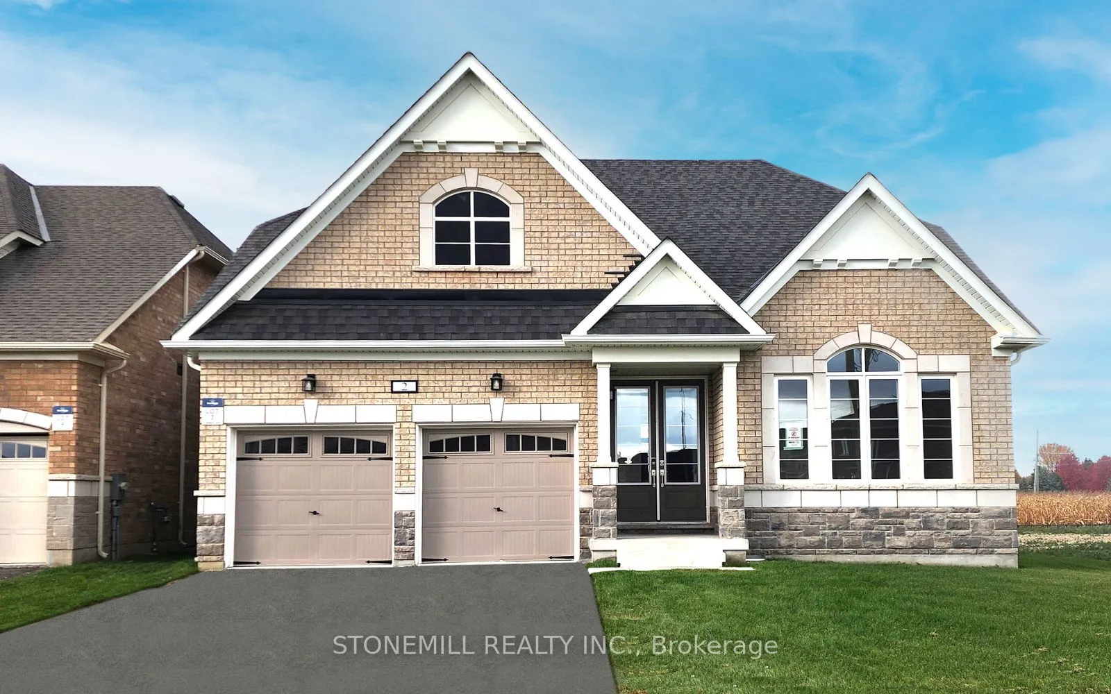 2 Henderson Street, Essa, ON L0M 1B1