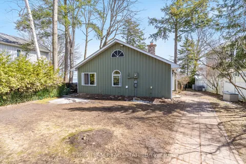 2855 Purvis Street, Innisfil, ON L9S 3K6