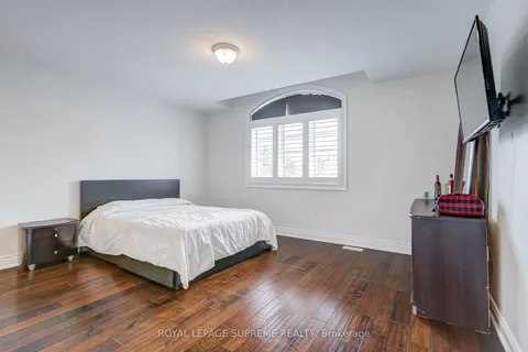 1417 Gilford Road, Innisfil, ON L0L 1R0