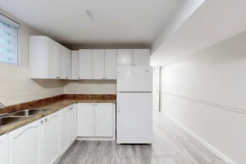 177 Fred Cook Drive, Bradford West Gwillimbury, ON L3Z 1V1