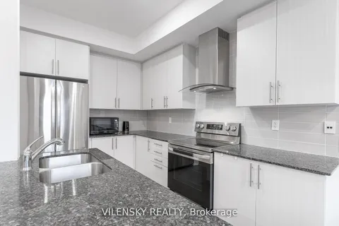 126 Maguire Road, Newmarket, ON L3X 0M1